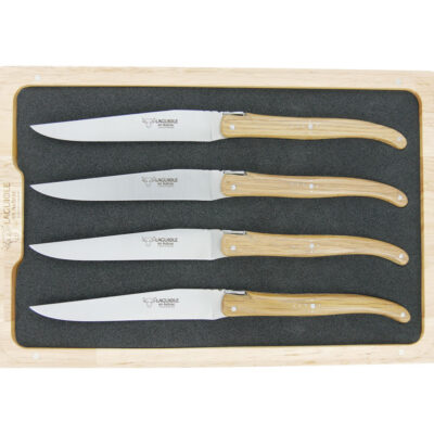 Couteaux de table Laguiole en Aubrac Prestige Plein Manche Chene Royal Guillochage Prestige fait main Mouche et Dos des couteaux (Set de 4)