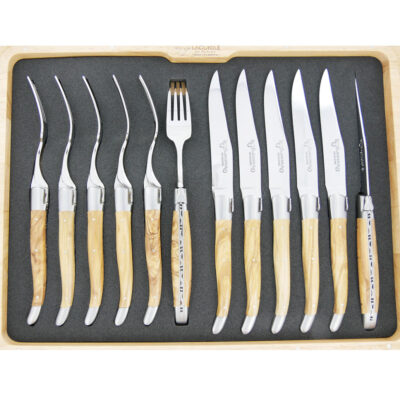 Ménagère 12 pièces Laguiole en Aubrac en Olivier