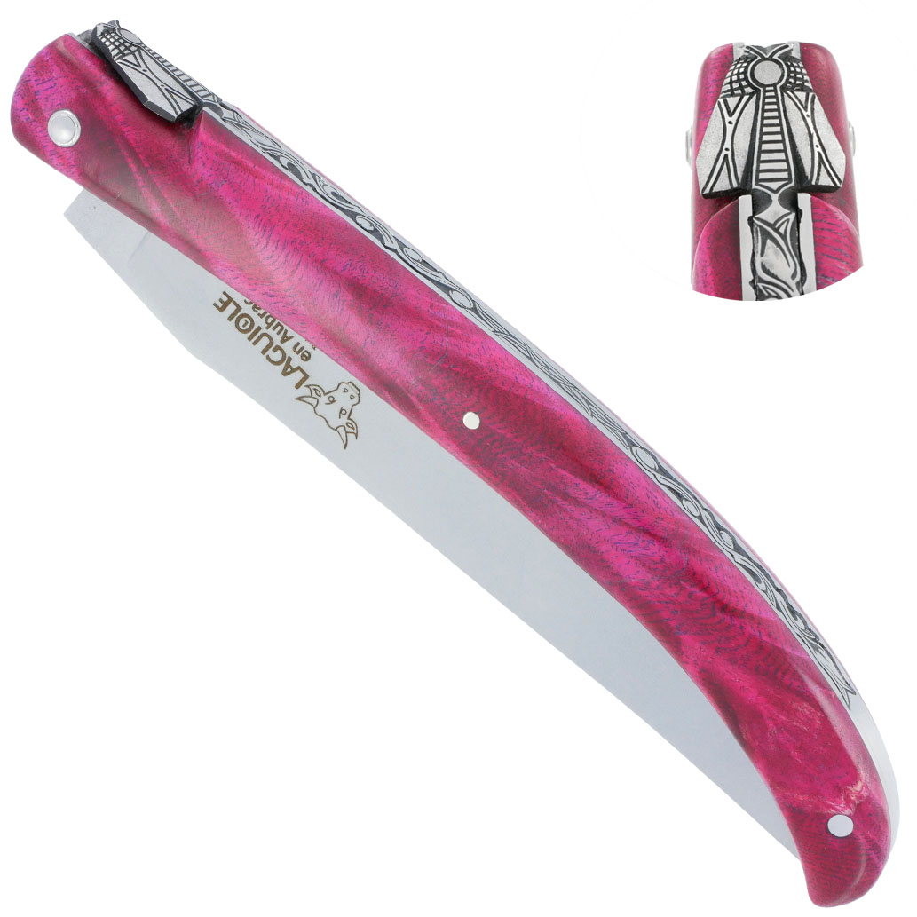 Couteau Laguiole en Aubrac Grande Taille Prestige 1 Pièce 14 cm Plein Manche en Peuplier rouge stabilisé Mouche Forgée stylisée Ressort guilloché à la main Pièce Unique